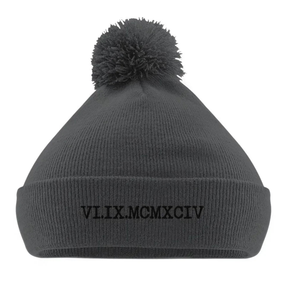 Gepersonaliseerde beanie met romeinse geboortedatum (2)